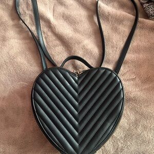 Black Heart-Shaped Quilted Bag!